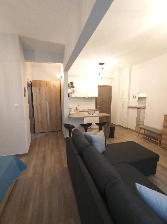 Studio12 Apartament Kawala