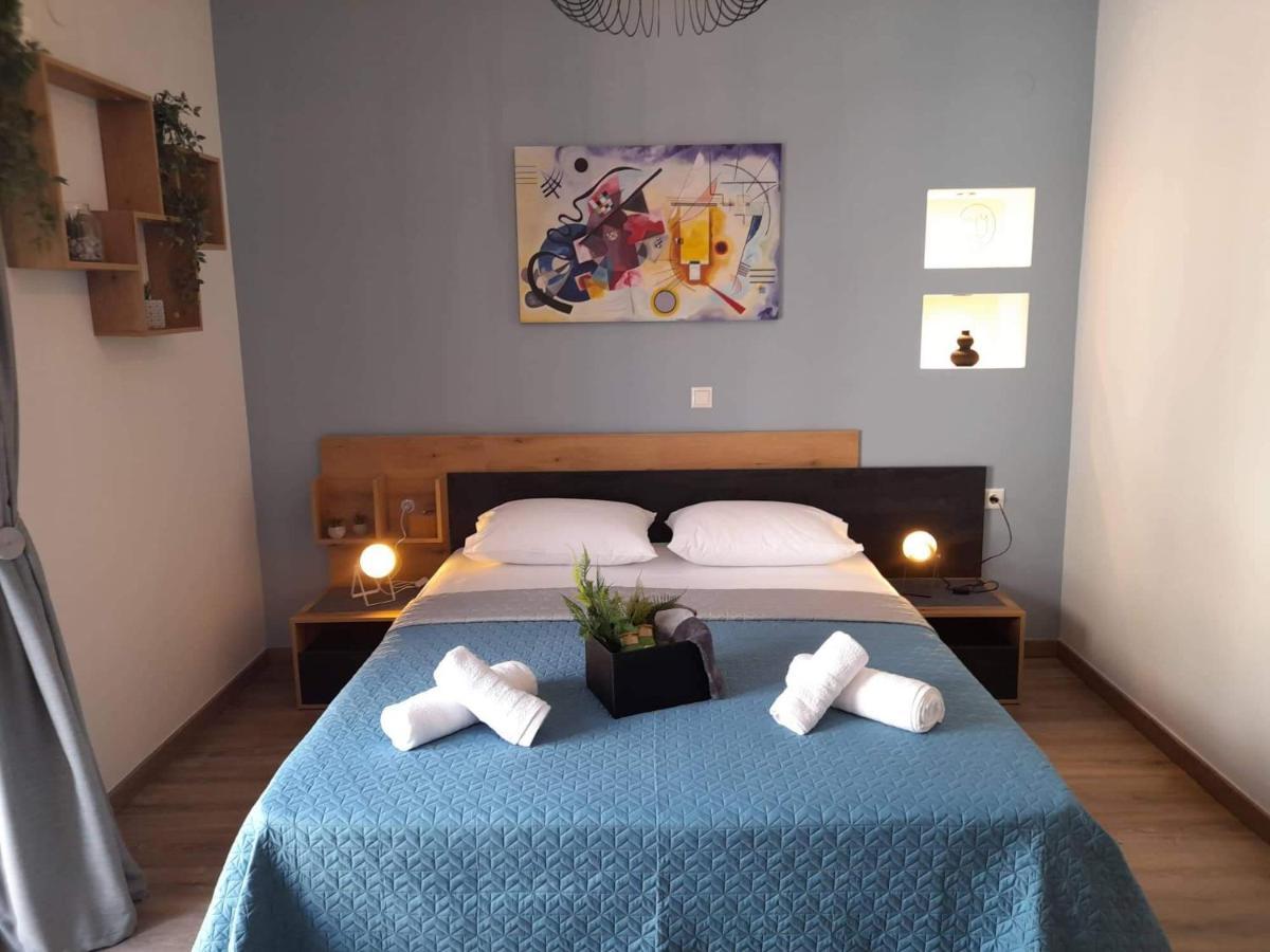 Studio12 Apartment *